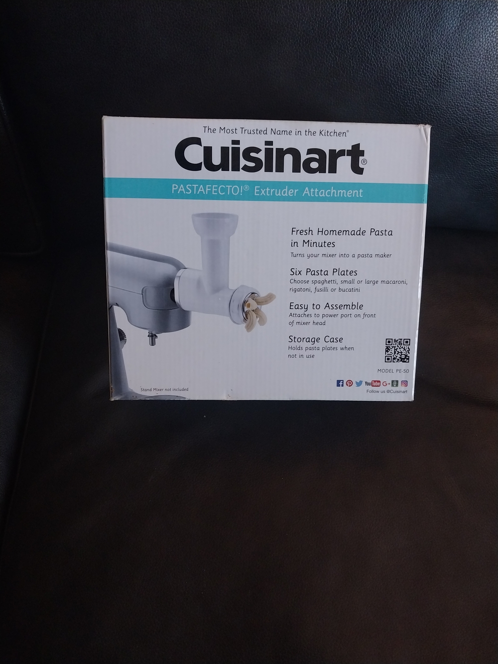 Cuisinart White Pasta Extruder Attachment with Turquoise Accent